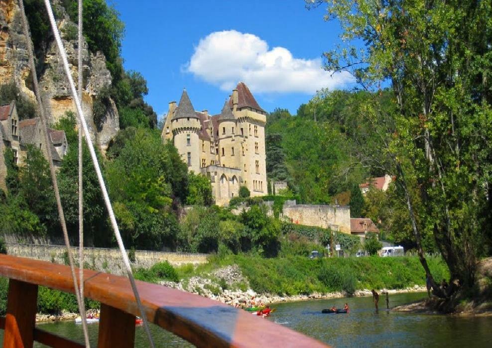 Chambre Du Sabotier - Studio Troglodytique - A 100 M Baignade En Riviere - Location De Canoe - Circuits Cyclo - Aire De Pique-Nique - 3 Restaurants Castelnaud La Chapelle Kültér fotó